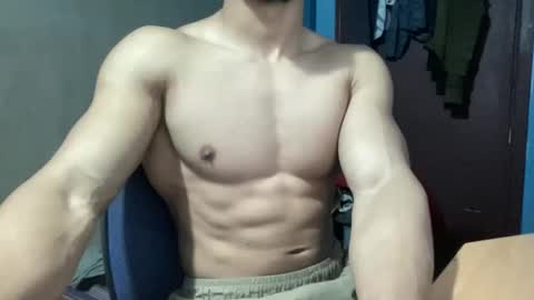 Snapshot of veilofstrength11 chatting on 11/04/25, 08:24 veilofstrength11 online show from 11/04/25, 08:24