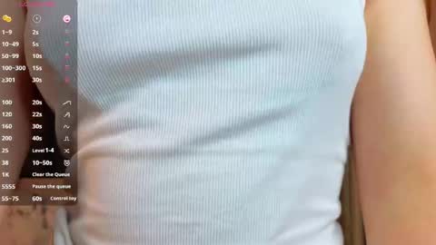 Snapshot of veliapascanik chatting on 04/14/26, 01:33 veliapascanik online show from 04/14/26, 01:33