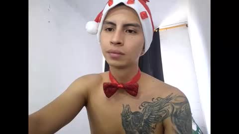 velk_hot1 online show from 12/31/24, 03:31