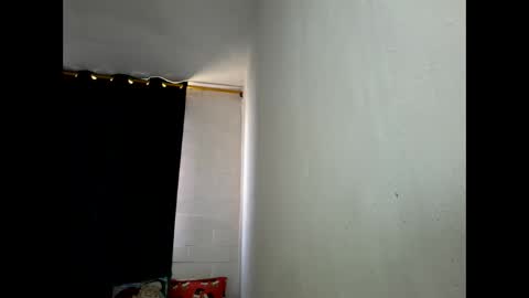 velk_hot1 online show from 01/15/25, 06:19