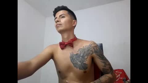 velk_hot1 online show from 02/22/25, 08:53