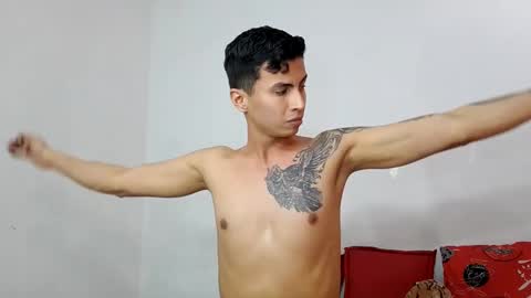 velk_hot1 online show from 03/10/25, 09:18