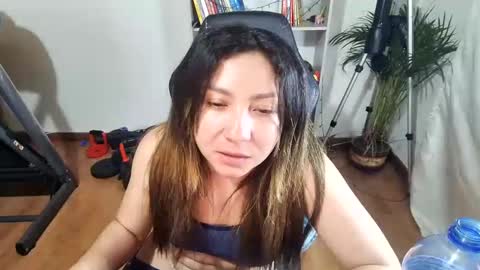 Im VelaI will be Christmas and New Year with my family December 22 to January 13 I will miss you guys. online show from 12/19/24, 03:51