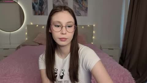 velveetaa online show from 03/31/26, 09:10