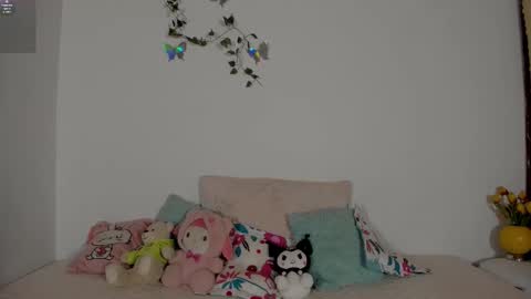 Snapshot of velvet_00 chatting on 03/15/26, 07:14 velvet_00 online show from 03/15/26, 07:14