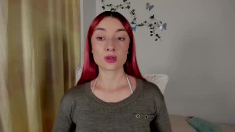 Snapshot of velvet_00 chatting on 03/22/26, 08:51 velvet_00 online show from 03/22/26, 08:51