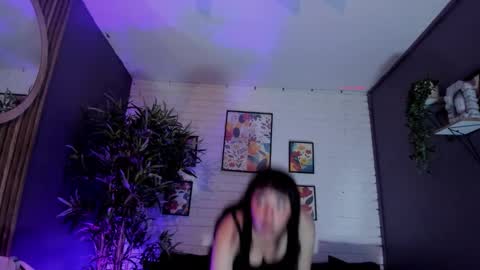 Isabella  online show from 12/14/25, 11:26