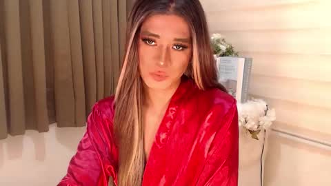 Snapshot of velvet_fux chatting on 01/07/25, 12:31 Richy will make you fall in love online show from 01/07/25, 12:31