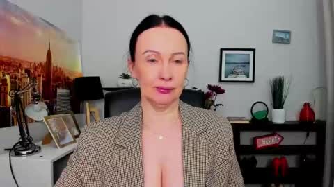 Jasmine online show from 09/30/25, 05:34