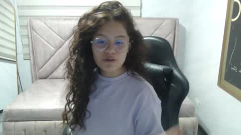 Snapshot of velvet_moon_v chatting on 02/10/26, 08:24 velvet_moon_v online show from 02/10/26, 08:24