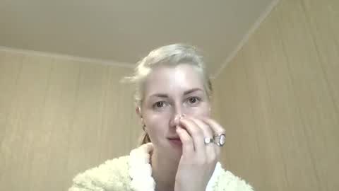 Snapshot of velvet_pearl chatting on 07/11/26, 01:14 Velvet Pearl online show from 07/11/26, 01:14