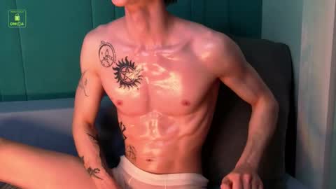 Snapshot of velvet_power chatting on 01/14/26, 04:40 Ares online show from 01/14/26, 04:40