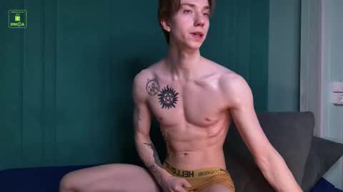 Snapshot of velvet_power chatting on 03/07/26, 04:42 Ares online show from 03/07/26, 04:42