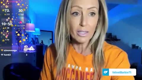 VelvetBarbie online show from 10/12/25, 09:03