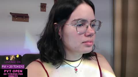Snapshot of velvetcrystal chatting on 05/14/26, 12:50 Crystal PVT OPEN online show from 05/14/26, 12:50