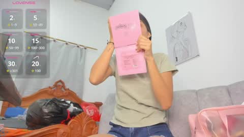 Snapshot of velvetluna_ chatting on 04/08/26, 12:49 Velvetluna online show from 04/08/26, 12:49