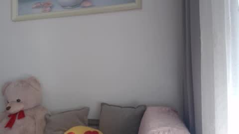 velvetmoon123 online show from 12/17/25, 10:54