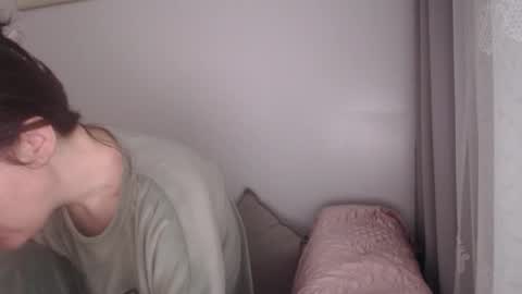 velvetmoon123 online show from 12/18/25, 07:47