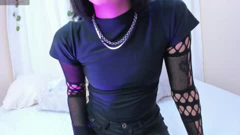     online show from 03/22/26, 12:08