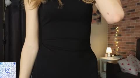 Snapshot of velvetrisque chatting on 03/02/26, 07:15 Kelly online show from 03/02/26, 07:15