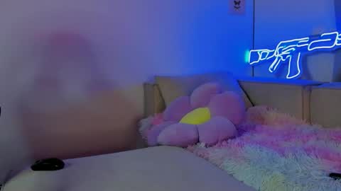 Snapshot of velvetvibes_ chatting on 05/28/26, 02:09 velvetvibes_ online show from 05/28/26, 02:09