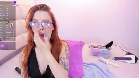 Yvonne online show from 01/12/26, 11:32