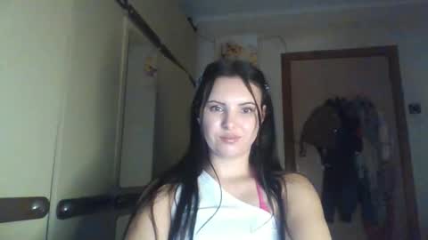 Snapshot of vendi_rassell8855 chatting on 10/28/25, 10:56 vendi rassell8855 online show from 10/28/25, 10:56