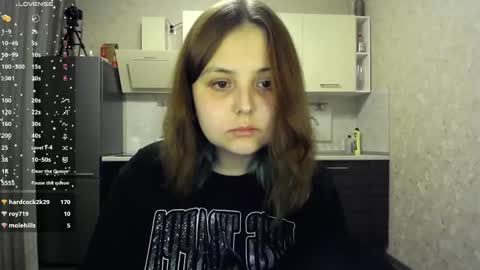 Snapshot of vendymories chatting on 02/05/25, 01:15 eva 3 online show from 02/05/25, 01:15