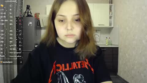 Snapshot of vendymories chatting on 02/11/25, 08:10 eva 3 online show from 02/11/25, 08:10