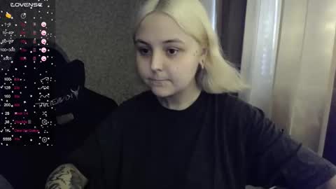 Snapshot of vendymories chatting on 09/08/25, 03:55 eva 3 online show from 09/08/25, 03:55