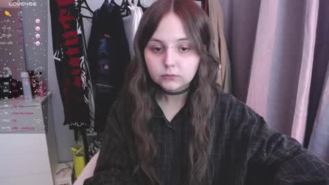 Snapshot of vendymories chatting on 02/15/26, 05:20 eva 3 online show from 02/15/26, 05:20