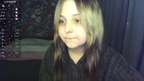 Snapshot of vendymories chatting on 03/14/26, 05:51 eva 3 online show from 03/14/26, 05:51