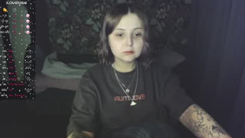 Snapshot of vendymories chatting on 04/07/26, 05:13 eva 3 online show from 04/07/26, 05:13