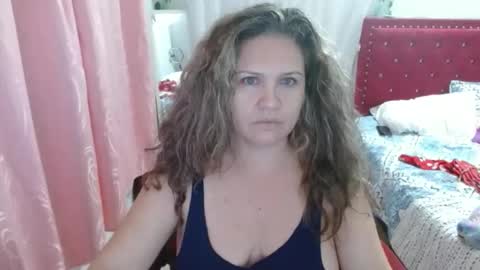Snapshot of venecasexy44 chatting on 09/22/25, 09:44 venecasexy44 online show from 09/22/25, 09:44