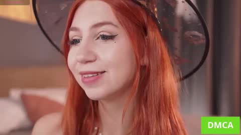 Venelopa online show from 10/19/25, 03:23