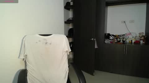 Venelope 3 online show from 02/25/26, 02:21