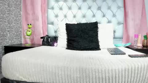 veneno hot online show from 12/05/25, 01:52