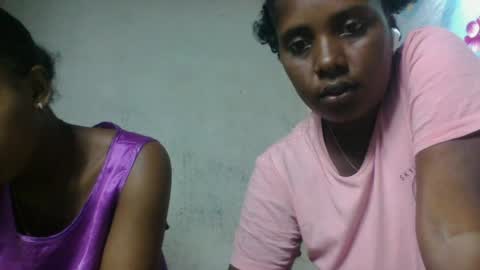 venisca98 online show from 05/14/26, 07:37
