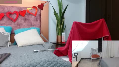 Snapshot of vennuss_89 chatting on 03/10/25, 10:37 venus online show from 03/10/25, 10:37