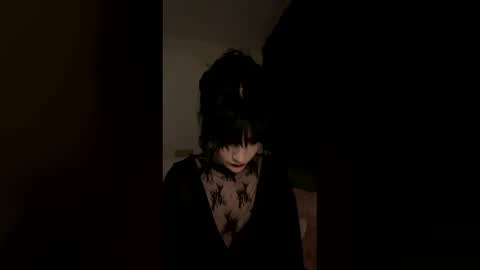 venom_goddess online show from 05/19/26, 07:53