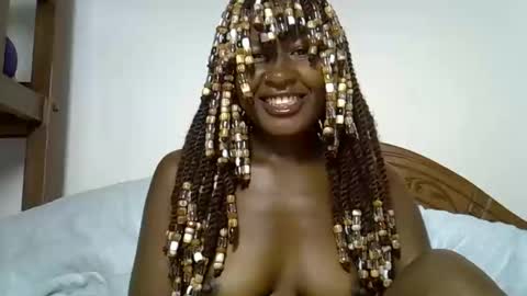 venom_kisses5050 online show from 02/18/26, 11:22