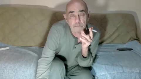 Snapshot of ventura50 chatting on 03/19/26, 05:44 ventura50 online show from 03/19/26, 05:44