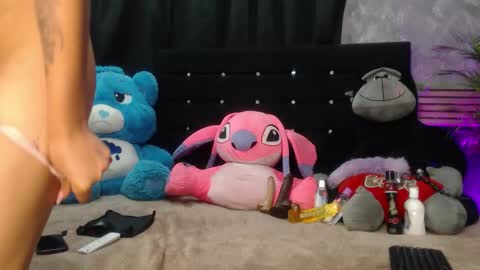 Snapshot of venus_26_ chatting on 09/29/25, 12:16 eva online show from 09/29/25, 12:16