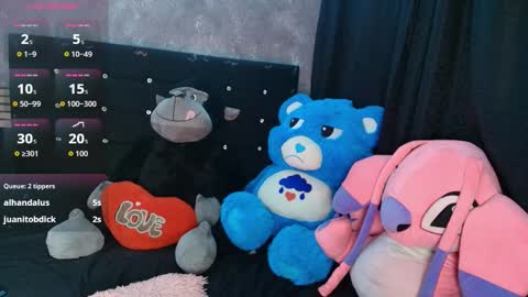 Snapshot of venus_26_ chatting on 03/27/26, 11:26 eva online show from 03/27/26, 11:26