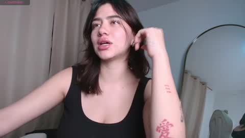 Snapshot of venus_art11 chatting on 08/02/26, 04:44 venus_art11 online show from 08/02/26, 04:44