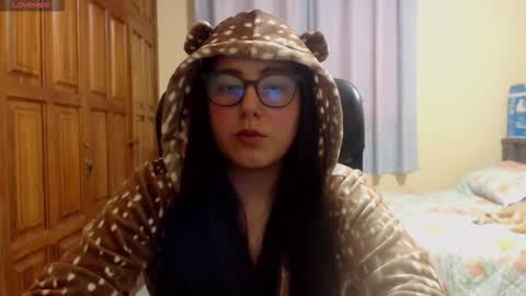 Venus online show from 12/15/25, 04:39