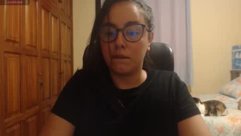 Venus online show from 12/18/25, 04:29