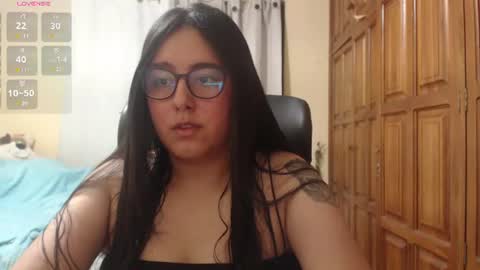 Snapshot of venus_cat_ chatting on 06/30/26, 12:55 Venus online show from 06/30/26, 12:55
