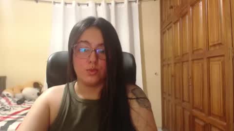 Snapshot of venus_cat_ chatting on 07/10/26, 11:29 Venus online show from 07/10/26, 11:29