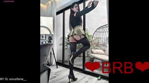 Snapshot of venus_flame chatting on 04/23/26, 12:29 VENUS online show from 04/23/26, 12:29